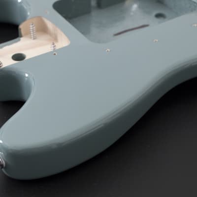 Squier Bullet Mustang Sonic Gray Body image 6