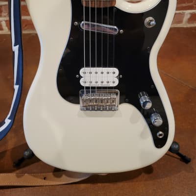 Fender Offset Series Duo-Sonic | Reverb