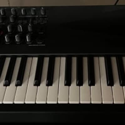 Access Virus TI 61-Key Digital Synthesizer 2000s - Black