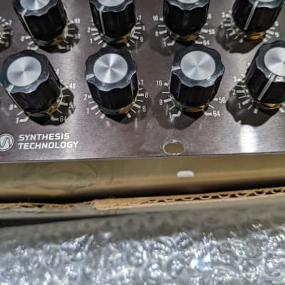 Synthesis Technology Quad Morphing E370 Quad Morphing VCO 2010s Black image 4