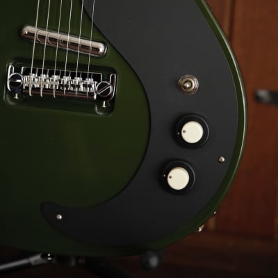 Danelectro '59M Blackout Electric Guitar Green Envy image 4