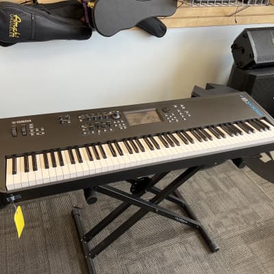 Yamaha MODX8+ 88-Key 16-Voice Synthesizer 2022 - Present - Black