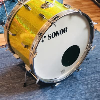 Sonor 1974 Champion Series Kit w/ Hardware in Metallic Silver