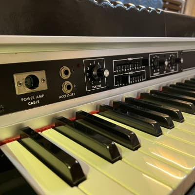 FenderRhodes Suitcase Piano 88key　MarkⅡ Rhodes Mark II Suitcase Piano 88-Key Electric Piano (1980