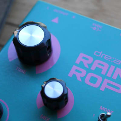 Dreadbox "Raindrops Hybrid Delay/Pitch Shifter/Reverb" image 3