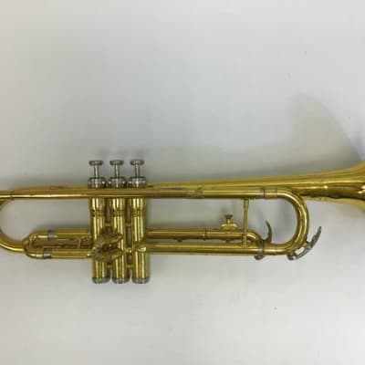 Conn Director 22B Trumpet, USA, with case and mouthpiece image 2