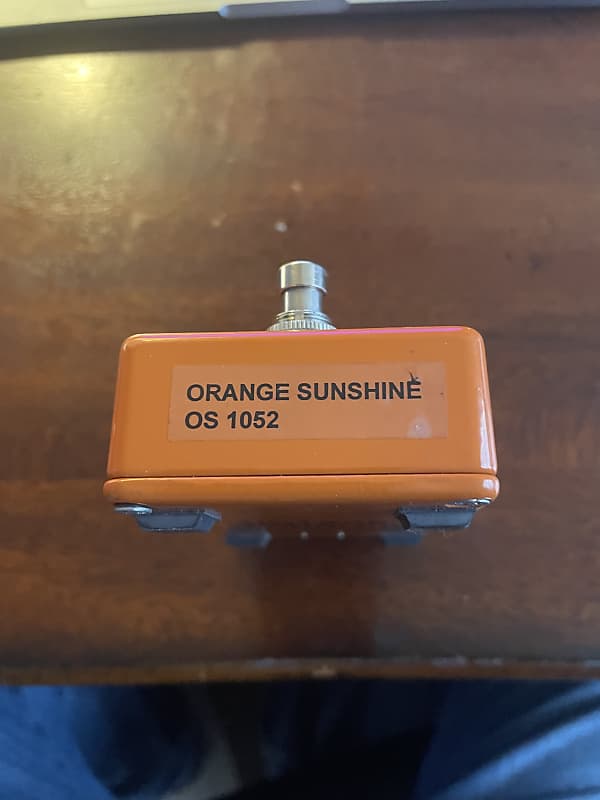 Vintage Technology Orange Sunshine Fuzz Pedal | Reverb France