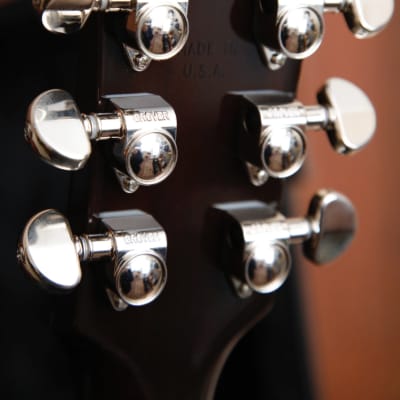 Gibson J-45 Standard Vintage Sunburst Acoustic-Electric Guitar image 13