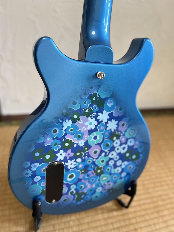 Tokai TJ156 Blue Flower-