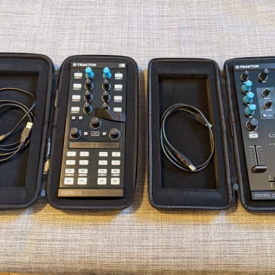 Native Instruments Traktor Kontrol Z1 & X1 Mk2 w/ UDG Hard Cases