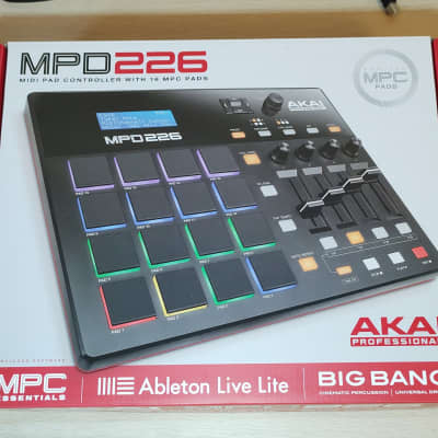 Akai MPD226 image 5