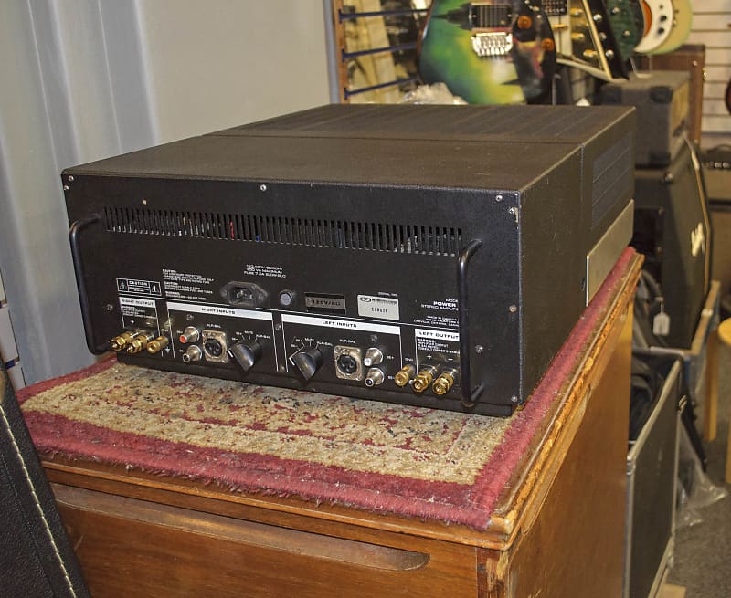 Sonic Frontiers Power 2 power amplifier