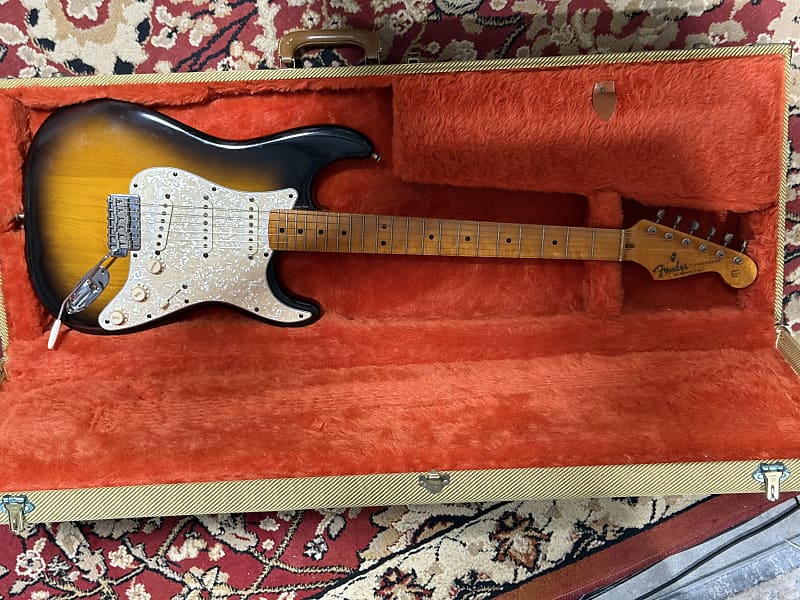 極上品　Fender 57Strat TL 2CS　リイシューモデル American Vintage II 1957 Stratocaster® – Fender