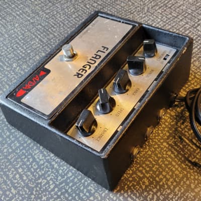 A/DA FLANGER オリジナル ビンテージ 70s A/DA Flanger Guitar Effect Pedal with Voltage Controller