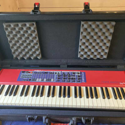 Nord Electro 2 SW61 Semi-Weighted 61-Key Digital Piano 2002 - 2009 - Red with Gator hard case
