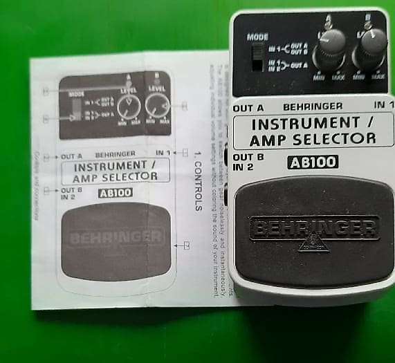 Behringer AB100 Instrument/Amp Selector