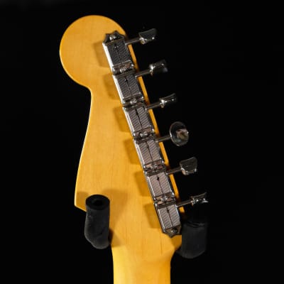 Fender American Vintage II 1961 Stratocaster Electric Guitar 3-Color Sunburst image 7