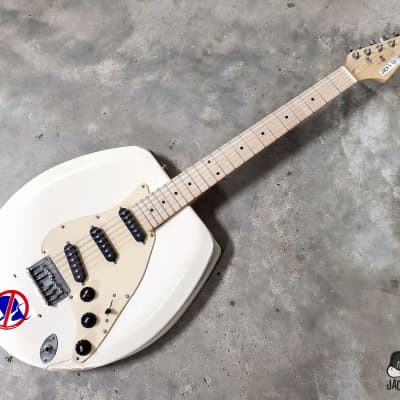 Jack's Guitarcheology "The Stratocrapper" Toilet Seat Electric Guitar (2021, Oly. White Relic) image 3