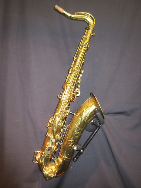 Holton 241 tenor on sale saxophone