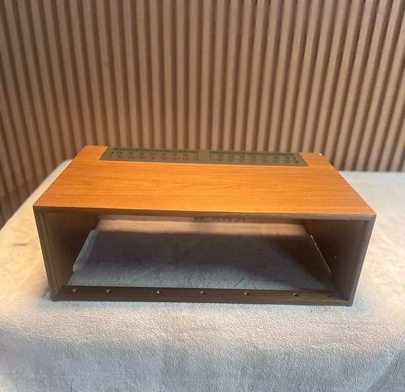 BEAUTIFUL WOOD CASE/CABINET S-90 for the SANSUI 9090, 9090DB, 8080, 8080DB, 890…  			
