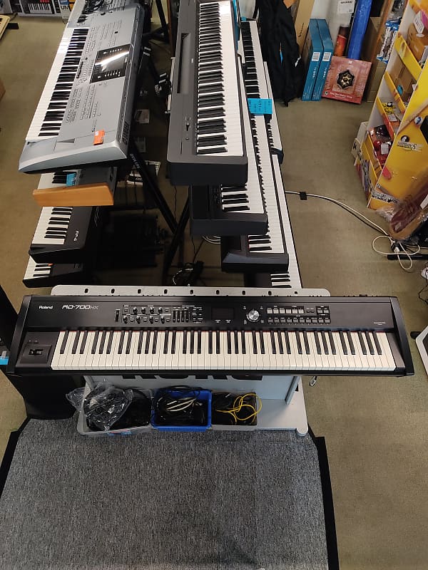 Roland RD-700NX image 1
