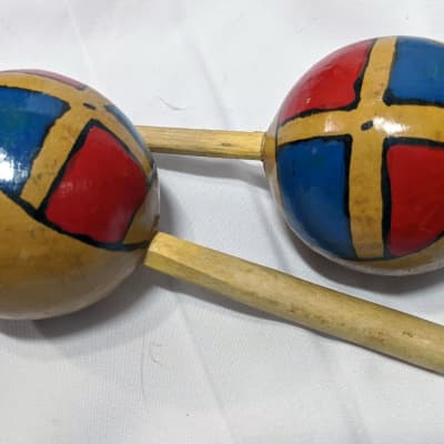 Handmade Traditional Wooden Maracas - Blue & Red image 5