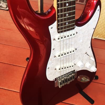 1998 Lace Stratocaster Metallic Red Rare 1/72 for sale