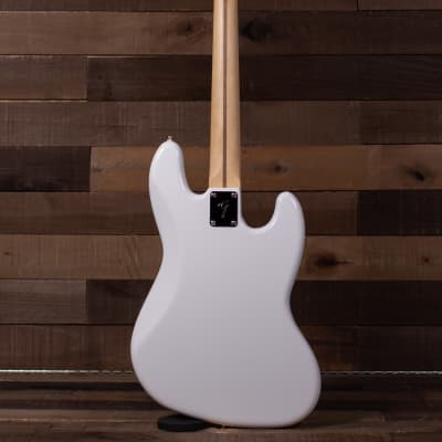 Fender Player Jazz Bass Left-Handed, Maple FB, Polar White image 4