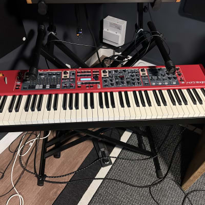 Nord Stage 2 HA76 Hammer Action 76-Key Digital Piano + Case