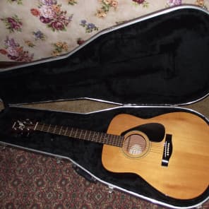 Yamaha FG-401 with Hard Case | Reverb