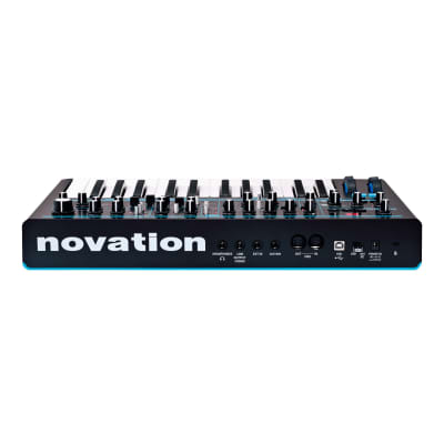 Novation BASS STATION II 25 Note Analogue Monosynth Keyboard Synthesizer image 3