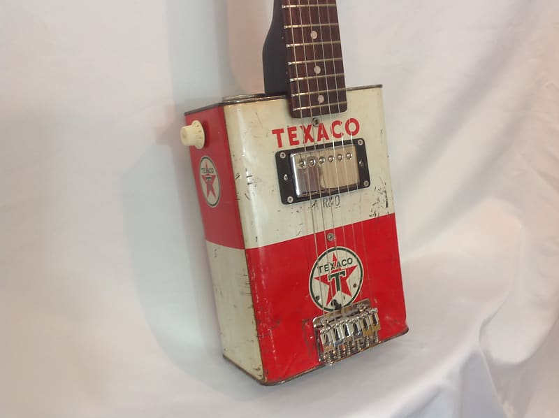 Castrol Classic oil can guitar