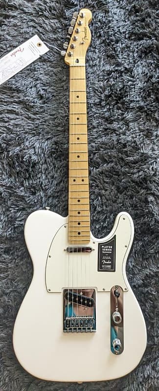 Fender telecaster mim on sale player series