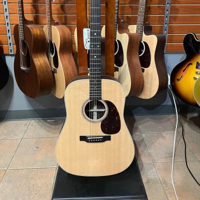 Martin D-16E Natural Sitka / Rosewood for sale