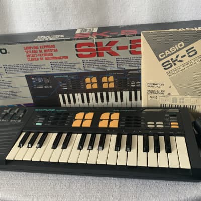 Casio SK-5 32-Key  Sampling Keyboard 1980s - Black