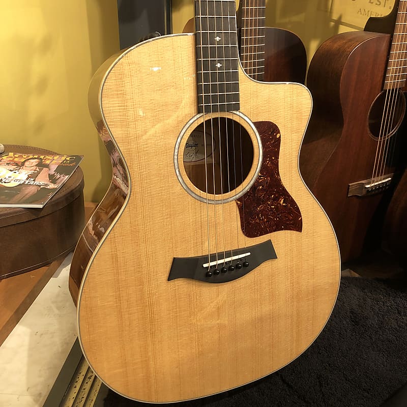 Taylor 214ce-Koa DLX | Reverb Canada