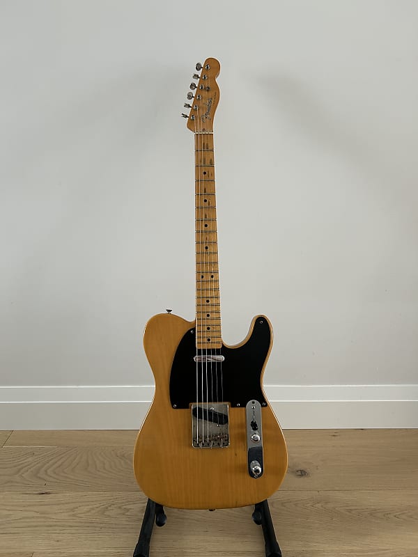 Fender Telecas American Vintage (1982製) Fender American Vintage '52 Telecaster 1982 - 1984