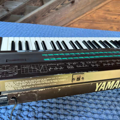 Yamaha DX7 Programmable Algorithm Synthesizer 1983 - 1987 - Black image 6