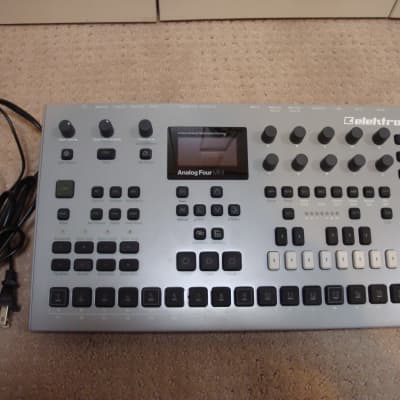 Elektron Analog Four MKII 4-Voice Tabletop Analog Synthesizer 2017 - Present - Grey