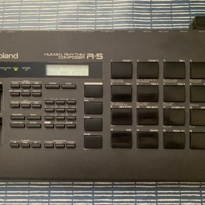 Roland R-5 Human Rhythm Composer 1989 - 1992 - Black