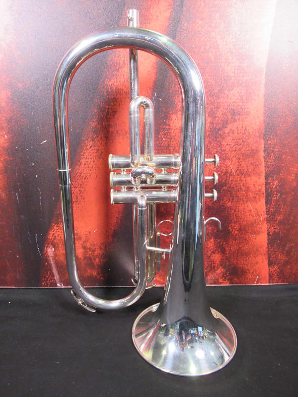 Yamaha YFH2310 Student Flugelhorn Reverb
