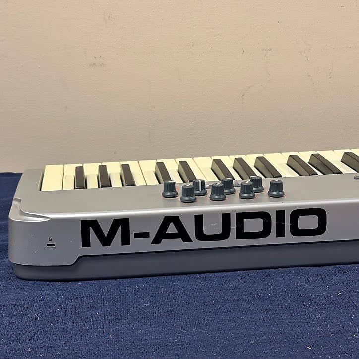M-Audio Oxygen 61 MKI MIDI Keyboard Controller