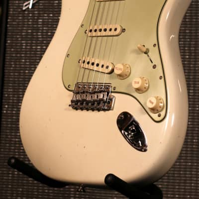 Fender Custom Shop 1963 Stratocaster Journeyman 2023 - Aged Olympic White image 7