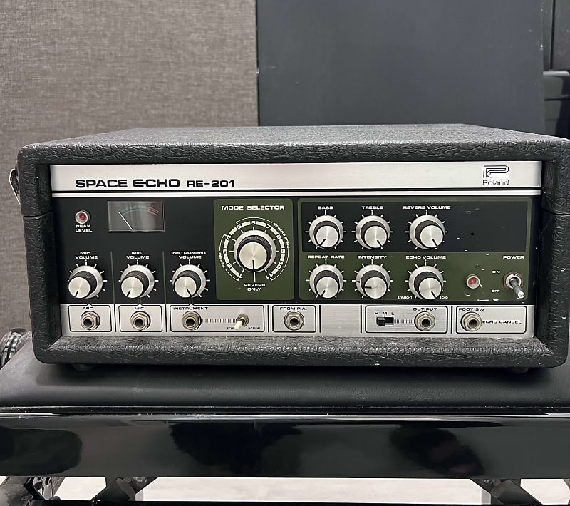 Roland RE-201 SPACE ECHO 完動品 ヴィンテージ Roland RE-201 Space Echo Tape Delay / Reverb | Reverb Italia