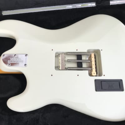 Music Man  Cutlass with Locking "Floyd" Tremolo and Axis Sport Pickups  2017 Ivory White image 9