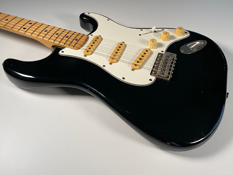 石ロゴ Fernandes FLG-70 BS 1978～1979 MIJ Fernandes FST-70 Stratocaster 1979 ISHI (Stone) Logo Made in