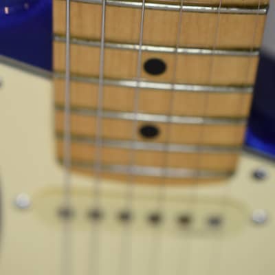 Fender American Standard Stratocaster - 2012 - Mystic Blue - USA - w/ Deluxe Fender Travel Case image 13