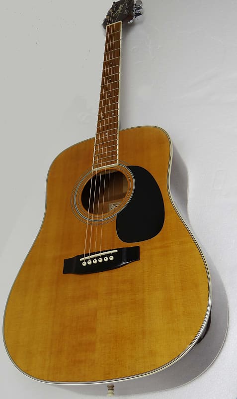 Takamine g332s store acoustic