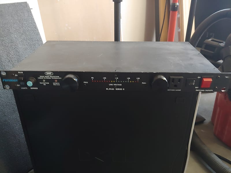 Furman PL Plus Series 2 II Power Conditioner Reverb