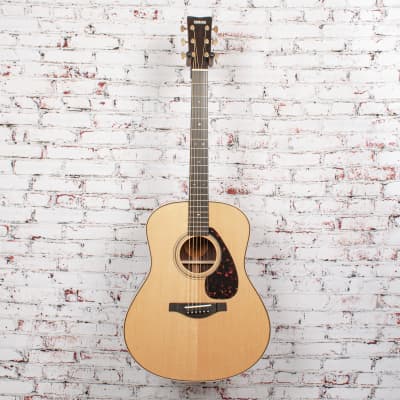 USED Yamaha LL26R Handcrafted Acoustic Guitar Natural image 2